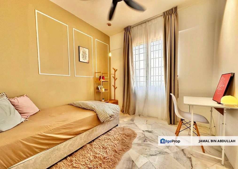 Seri Pinang Apartment Taman Bukit Serdang Seri Kembangan FULLY FURNISHED FOR SALE, Selangor, Seri Kembangan