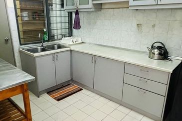 Pangsapuri Lagoon Perdana