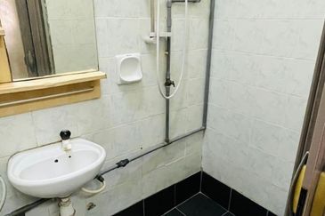 Pangsapuri Lagoon Perdana