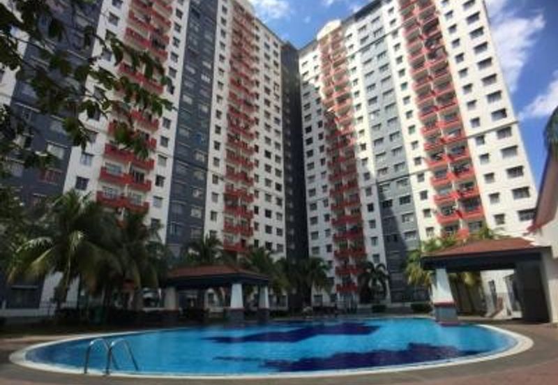 Vista Pinggiran, Taman Pinggiran Putra