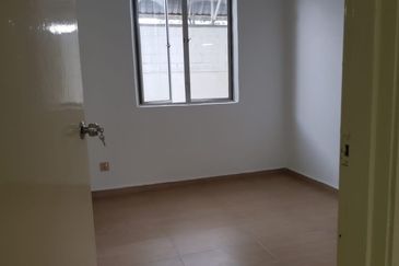 Sinaran Ukay Residence (Casa-Del-Sol)