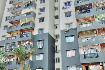Sri Raya Apartments