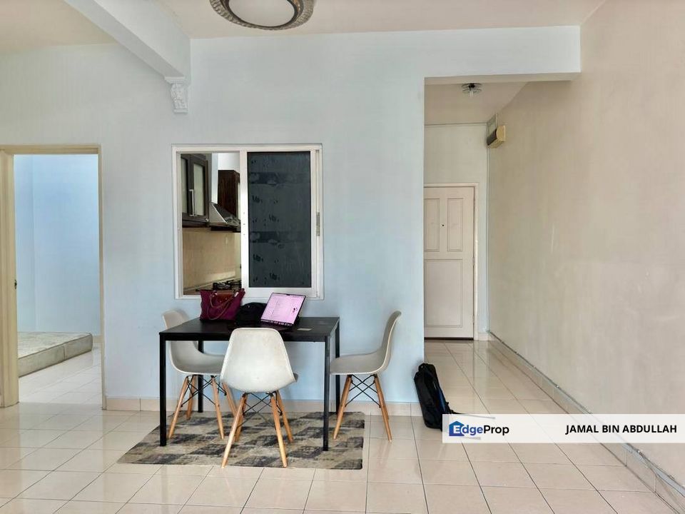 Juta Mines Condominium Taman Sri Timah Balakong Selangor BALCONY FOR SALE, Selangor, Seri Kembangan