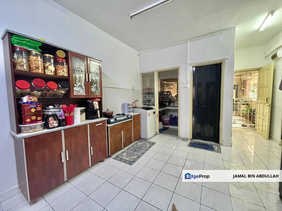 CORNER UNIT Pangsapuri Cemara Cheras KL For Sale, Selangor, Cheras