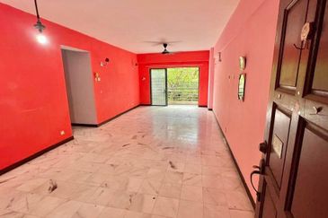 Emerald Hill, Taman Bukit Indah