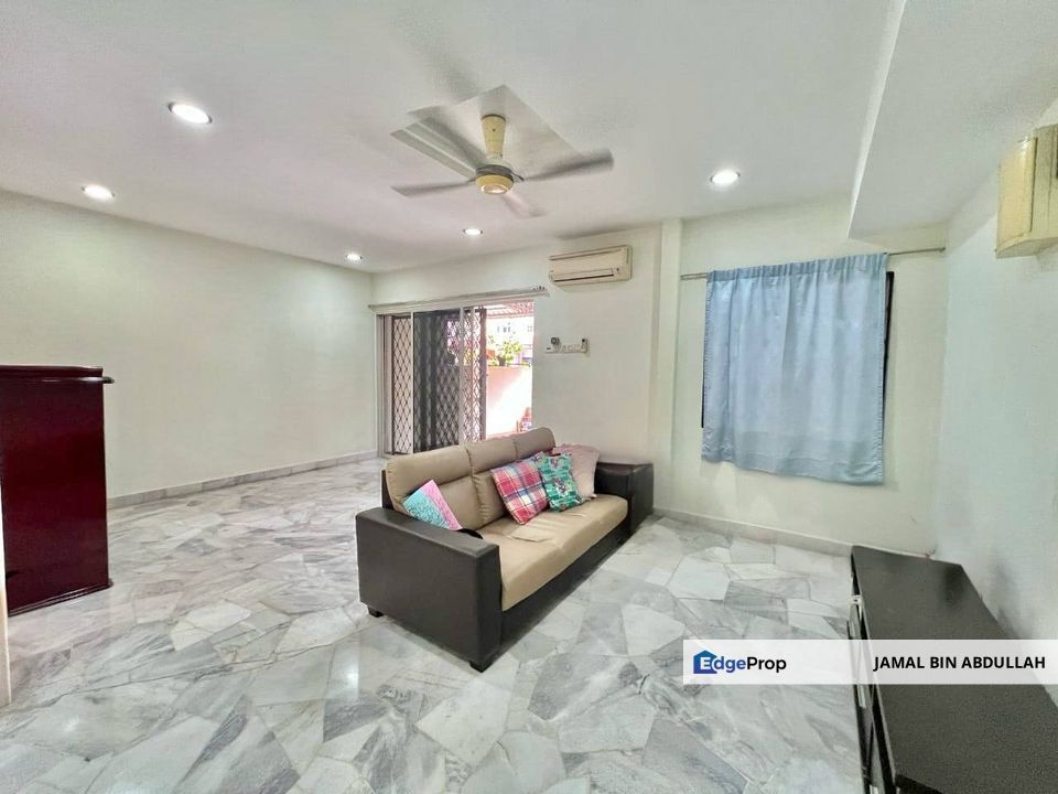 Double Storey Taman Asa Jaya  Kajang Selangor AUTO GATE For Sale, Selangor, Kajang