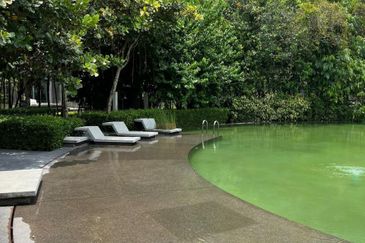 Mirage By The Lake Condominium