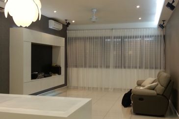 Mirage By The Lake Condominium