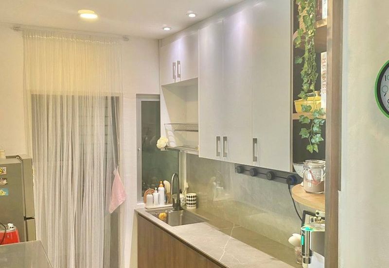 Savanna Executive Suites @ Southville City