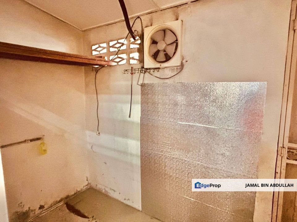 Double Storey Terrace Taman Rakan Sungai Long Cheras Kajang FACING EAST For Sale, Selangor, Cheras South