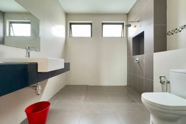 Caffra (Erythrina Series), Setia Alam