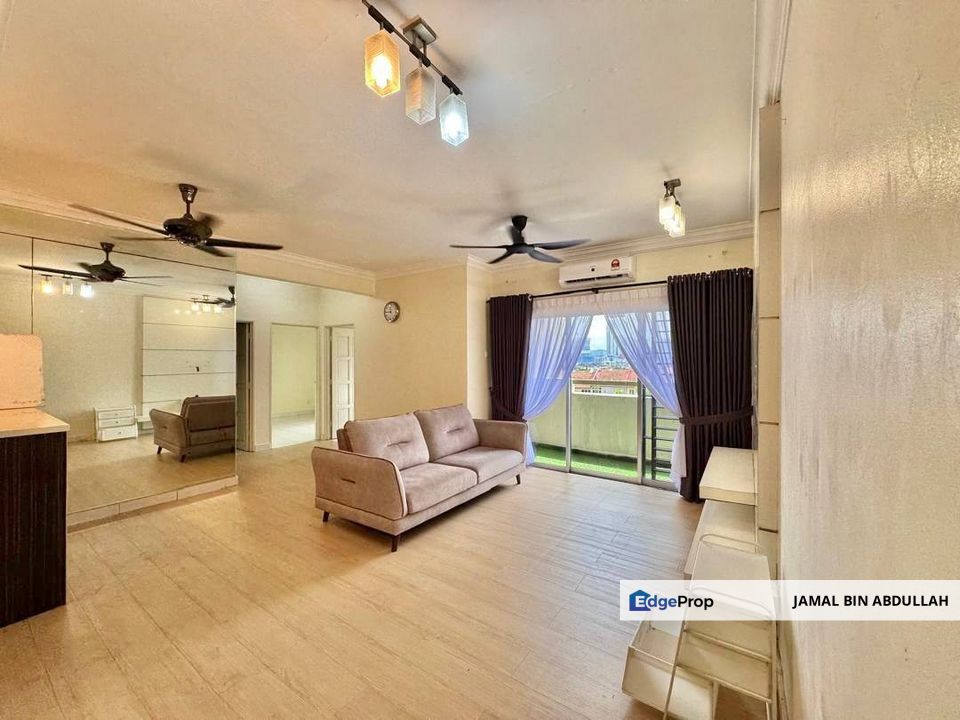 Villa Pavilion Condominium Taman Bukit Serdang Seri Kembangan LOWER FLOOR For Sale, Selangor, Seri Kembangan