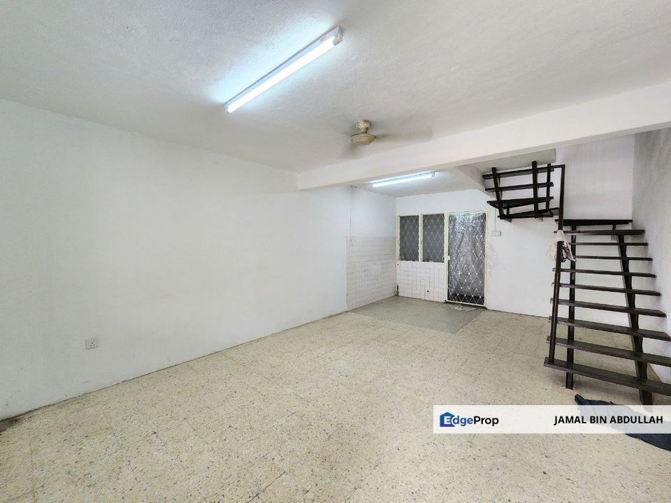 2.5 Storey Terrace Taman Sri Sinar Segambut FULLY TILES For Sale, Kuala Lumpur, Segambut