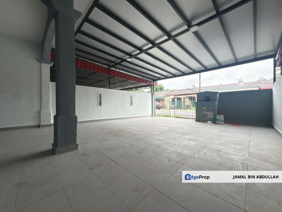 Single Storey Terrace Jalan Mentari Bandar Mahkota Banting For Sale, Selangor, Banting