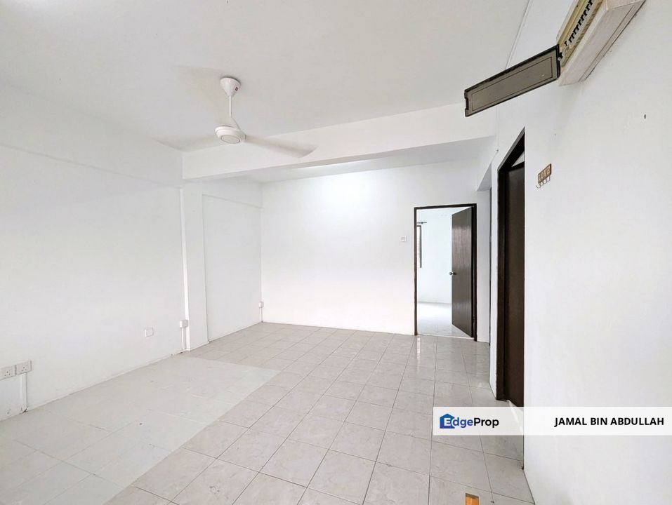 Desa Mutiara Apartment Kajang LEVEL 3 WALK UP For Sale, Selangor, Kajang