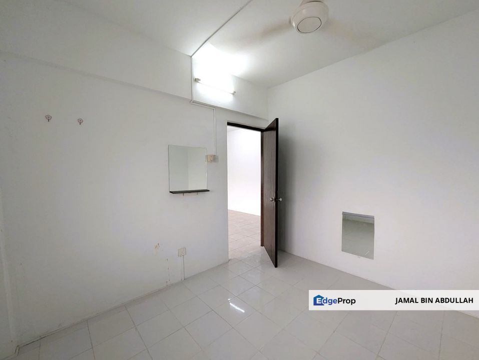 Desa Mutiara Apartment Kajang LEVEL 3 WALK UP For Sale, Selangor, Kajang