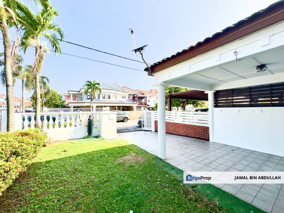 Double Storey USJ 9 Subang Jaya RENOVATED UNIT & EXTENDED KITCHEN For Sale, Selangor, USJ