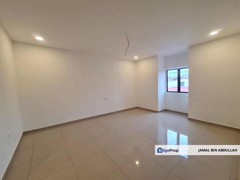 Double Storey Jalan Pending Bandar Puteri Klang NEWLY REFURBISHED For Sale, Selangor, Klang