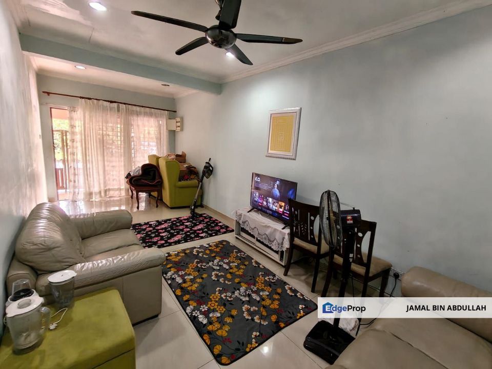 Single Storey Terrace Taman Harmoni Balakong Seri Kembangan FACING OPEN For Sale, Selangor, Balakong