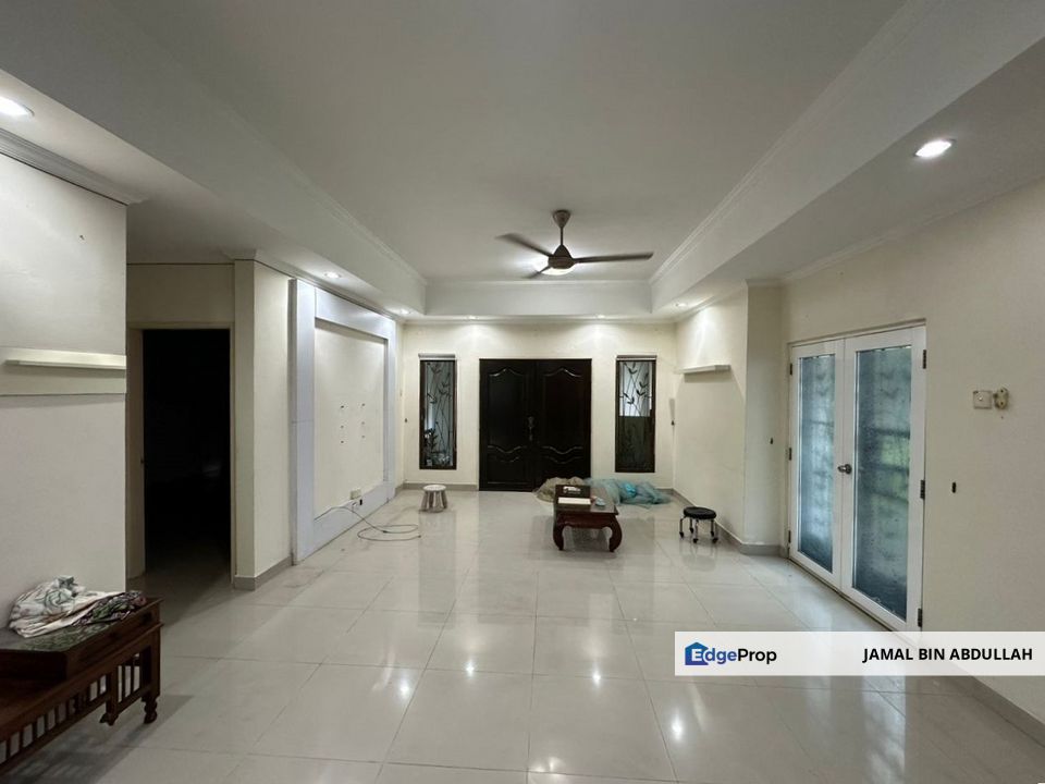 GROUND FLOOR Townhouse Country Villas Country Heights Kajang For Sale, Selangor, Kajang