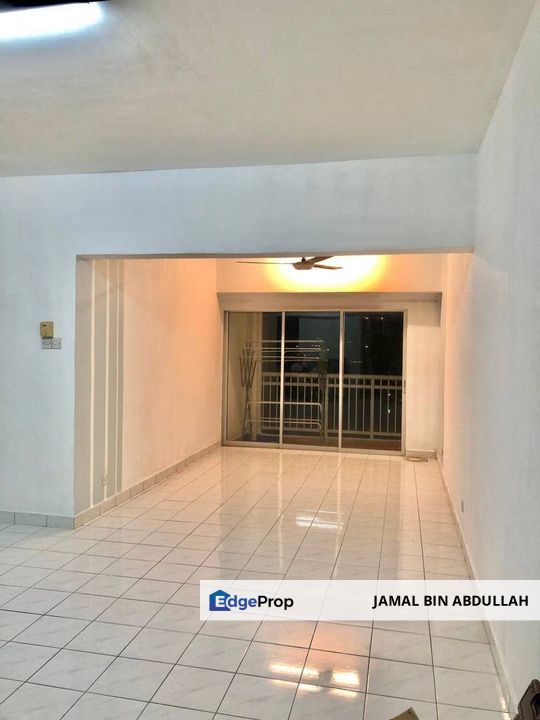 South City Condominium Perdana Selatan Seri Kembangan FACING LAKESIDE For Sale, Selangor, Seri Kembangan