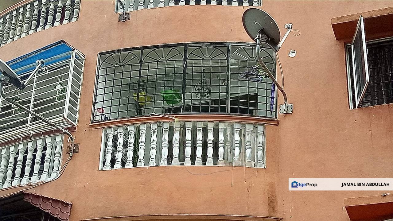 Sri Ria Apartment Taman Sepakat Indah Kajang LOWER FLOOR For Sale, Selangor, Kajang