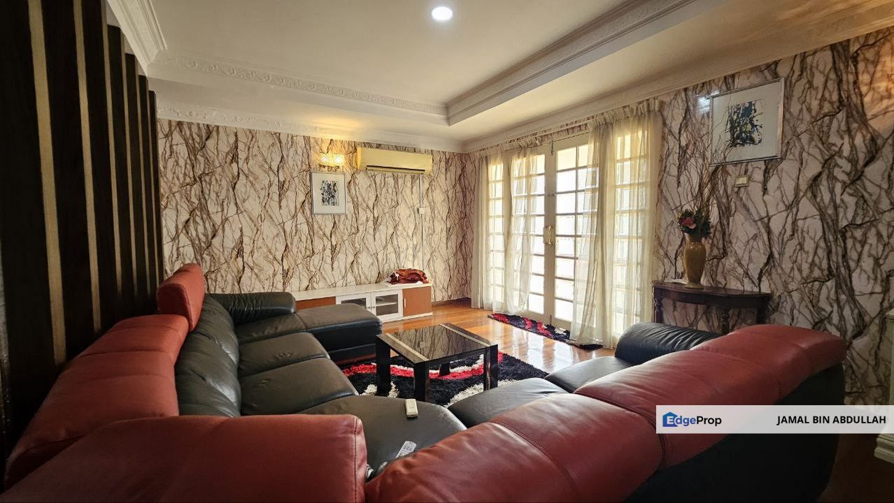 Double Storey Bungalow With BASEMENT PRIVATE POOL Country Height Kajang For Sale, Selangor, Country Heights