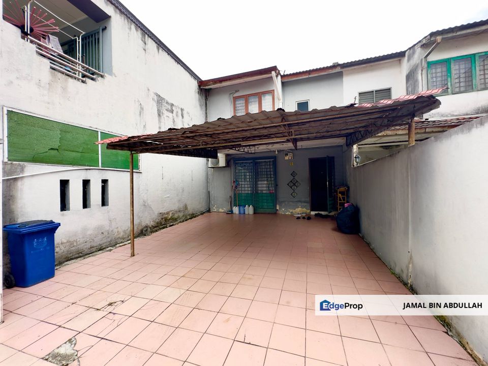 Double Storey Taman Bukit Kemuning Shah Alam FACING OPEN & RENOVATED For Sale, Selangor, Shah Alam