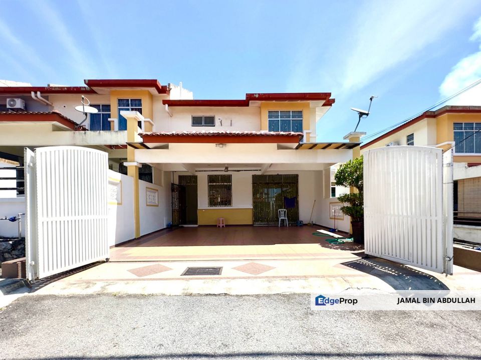 Double Storey Taman Mawar 2 Bandar Baru Salak Tinggi Sepang END LOT For Sale, Selangor, Sepang