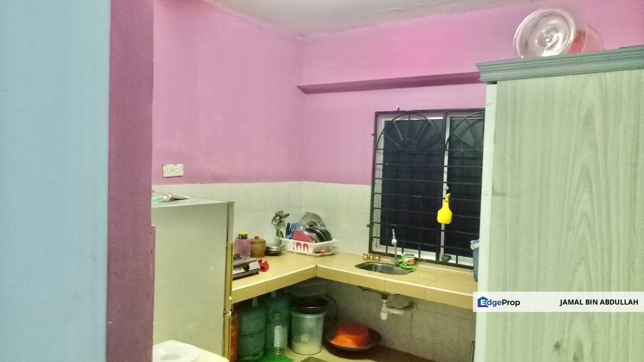 Sri Ria Apartment Taman Sepakat Indah Kajang Selangor LOWER FLOOR For Sale, Selangor, Kajang