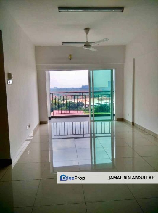 Casa Tropika Condominium Bandar Puchong Utama FACING SOUTH WEST For Sale, Selangor, Puchong
