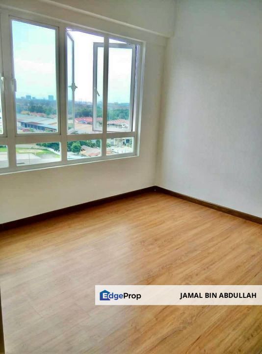 Casa Tropika Condominium Bandar Puchong Utama FACING SOUTH WEST For Sale, Selangor, Puchong