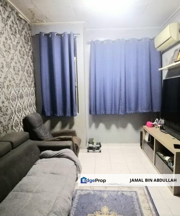 Shop Apartment Taman Bolton Batu Caves Centrepoint For Sale, Selangor, Batu Caves 