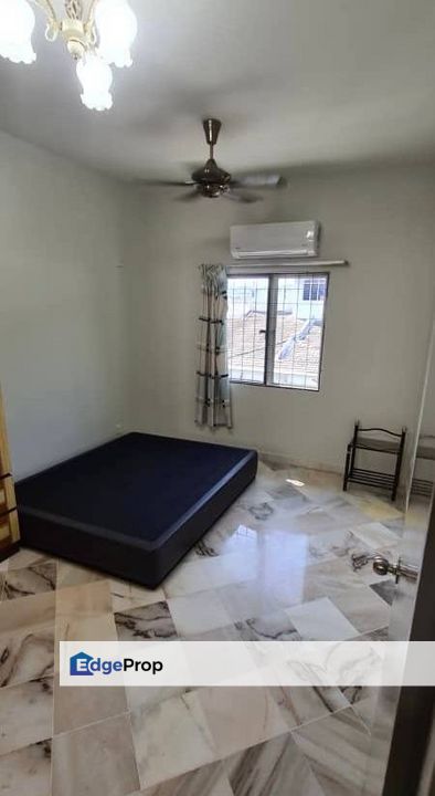 TAMAN MELAWATI AMPANG APARTMENT NEW REFURBISHED FREEHOLD PERSONA VILLA FOR SALE, Kuala Lumpur, Ampang