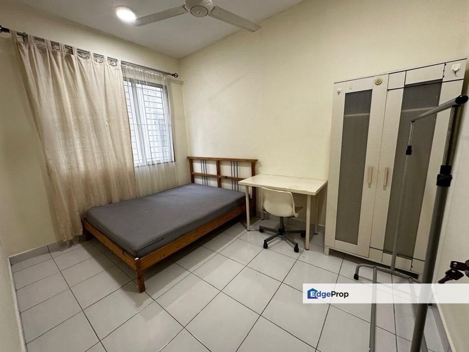 CYBERSQUARE CYBERJAYA SELANGOR CYBERIA CRENCENT 2  LOW FLOOR FREEHOLD FOR SALE, Selangor, Cyberjaya