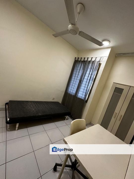 CYBERSQUARE CYBERJAYA SELANGOR CYBERIA CRENCENT 2  LOW FLOOR FREEHOLD FOR SALE, Selangor, Cyberjaya