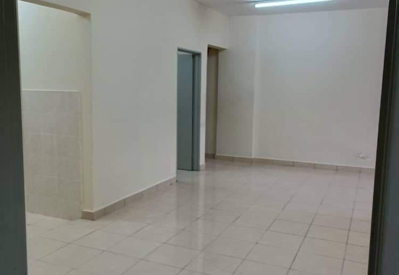 Suria Tropika Apartment