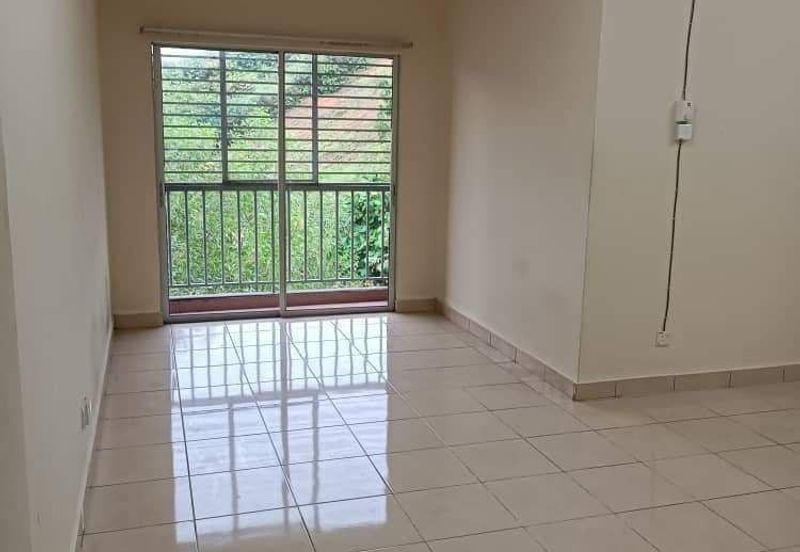 Suria Tropika Apartment