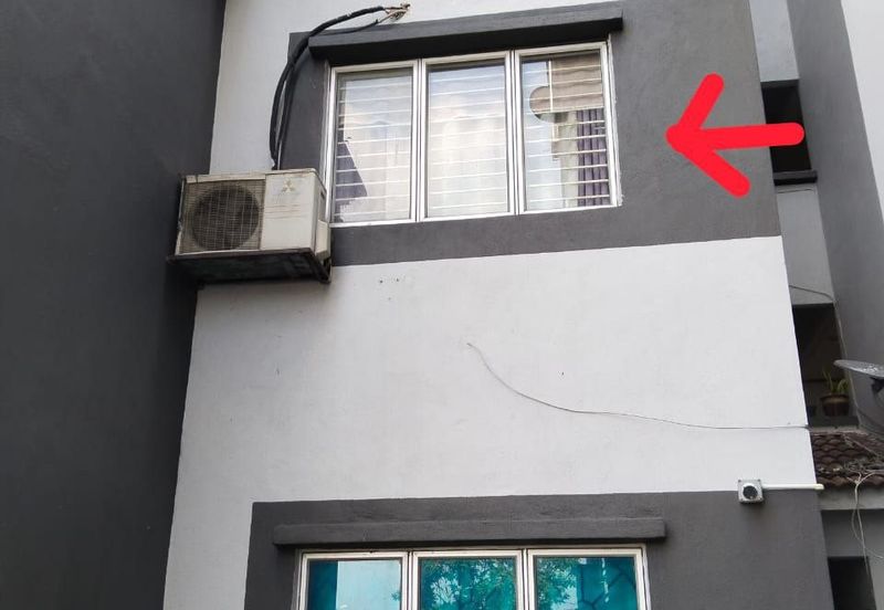 Lily Apartment, Taman Saujana Utama