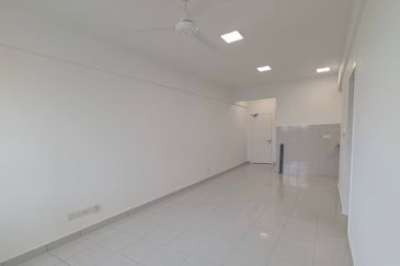 The Residence 1 @ Tiara South