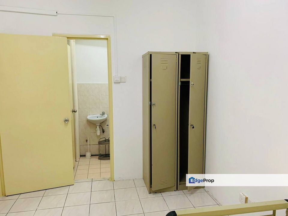 PANGSAPURI CEMARA CHERAS KL CORNER UNIT FOR SALE, Kuala Lumpur, Cheras