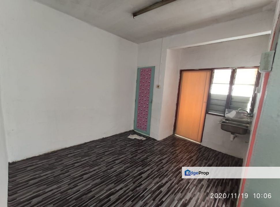 RUMAH PANGSA SRI MUHIBBAJ KAJANG SELANGOR FREEHOLD FOR SALE , Selangor, Kajang