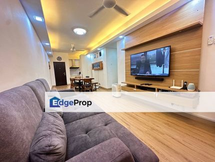 OAKLEAF PARK VILLA ULU KELANG SELANGOR RENOVATED UNIT FOR SALE, Selangor, Ulu Kelang