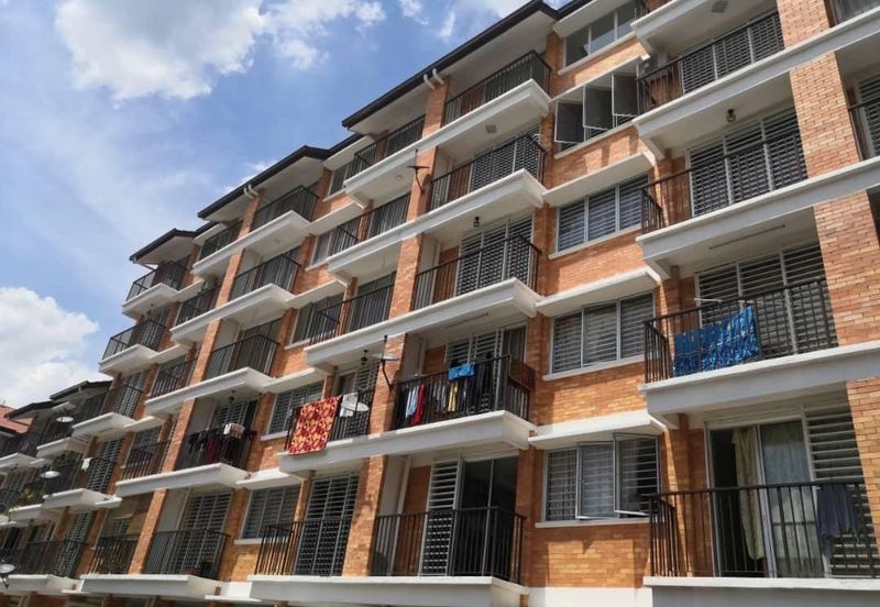 Villa Court @ Goodview Height