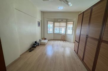 City Garden Orchid Court