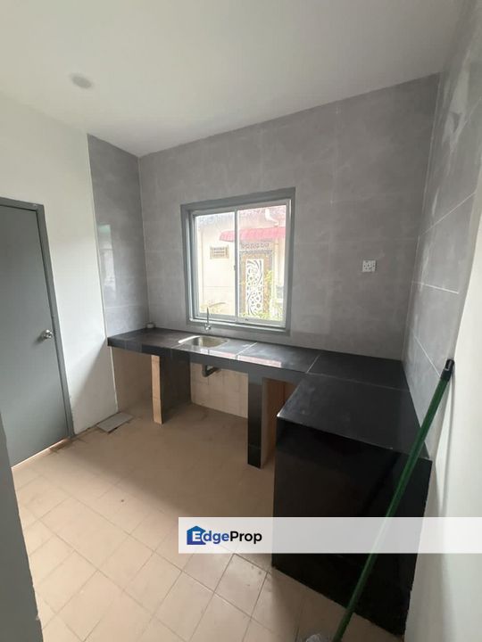 Bandar Mahkota Banting Selangor Freehold Single Storey Terrace, Selangor, Banting