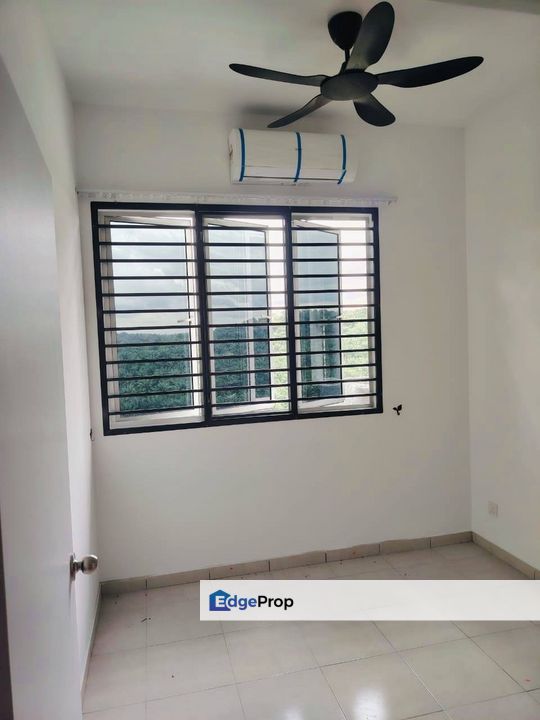 Residensi Adelia 4 Bangi Avenue New Unit Full Grilled, Selangor, Bangi