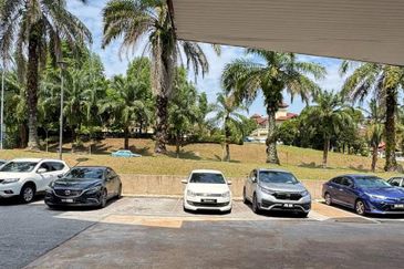 D`Bayu Bukit Jelutong