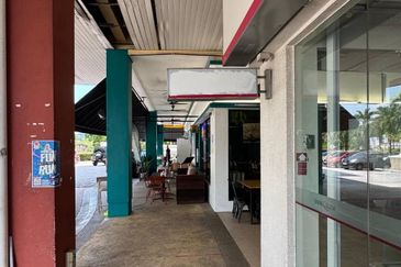 D`Bayu Bukit Jelutong