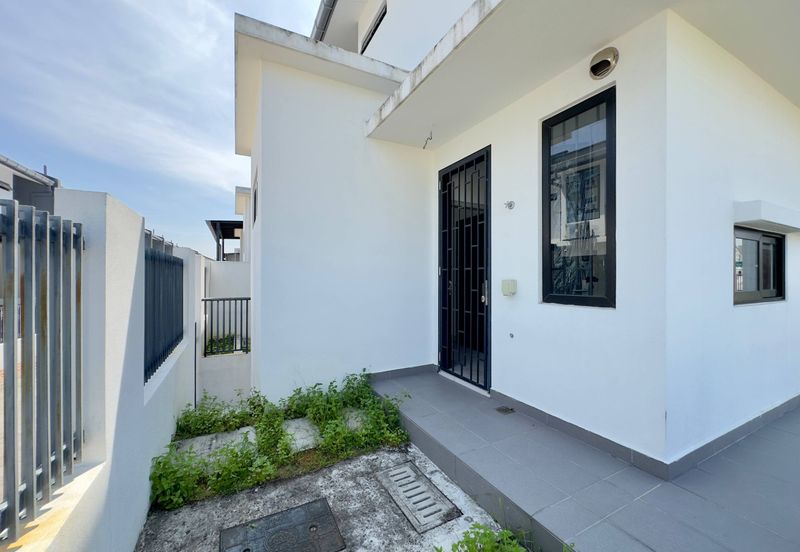 Elmina Green Three @ City of Elmina